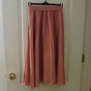 H&M Elegant Pleated Pink Skirt